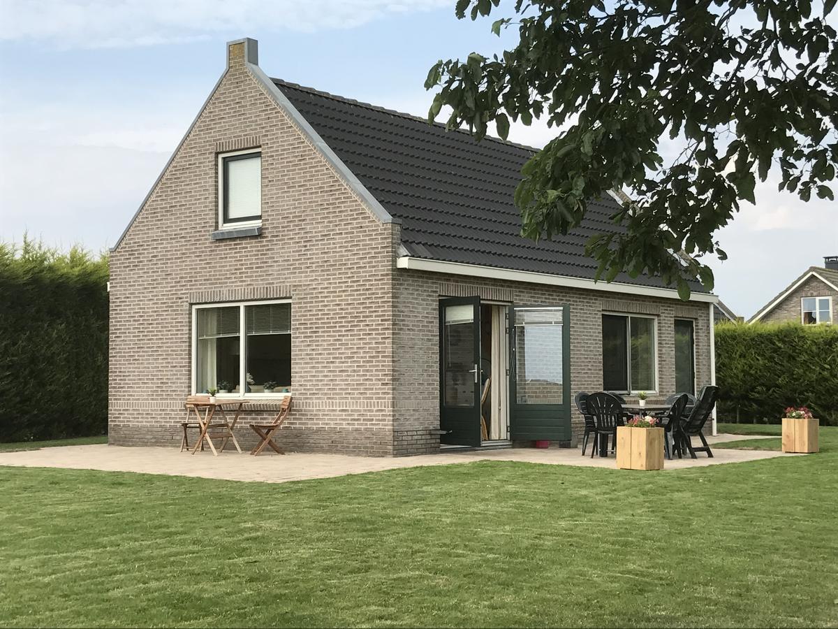 Stinswoning "De Wadden" In Tzummarum Exterior photo